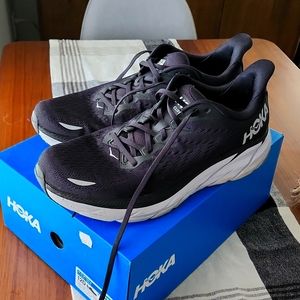 Hoka shoes